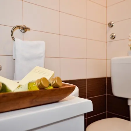 Family Friendly Apartments With A Swimming Pool Povljana, Pag - 244 Room photo
