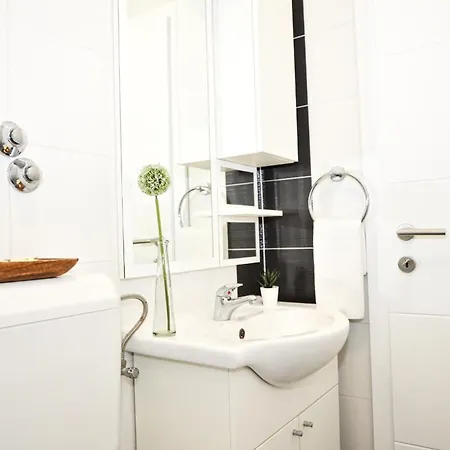 Family Friendly Apartments With A Swimming Pool Povljana, Pag - 244 Room photo