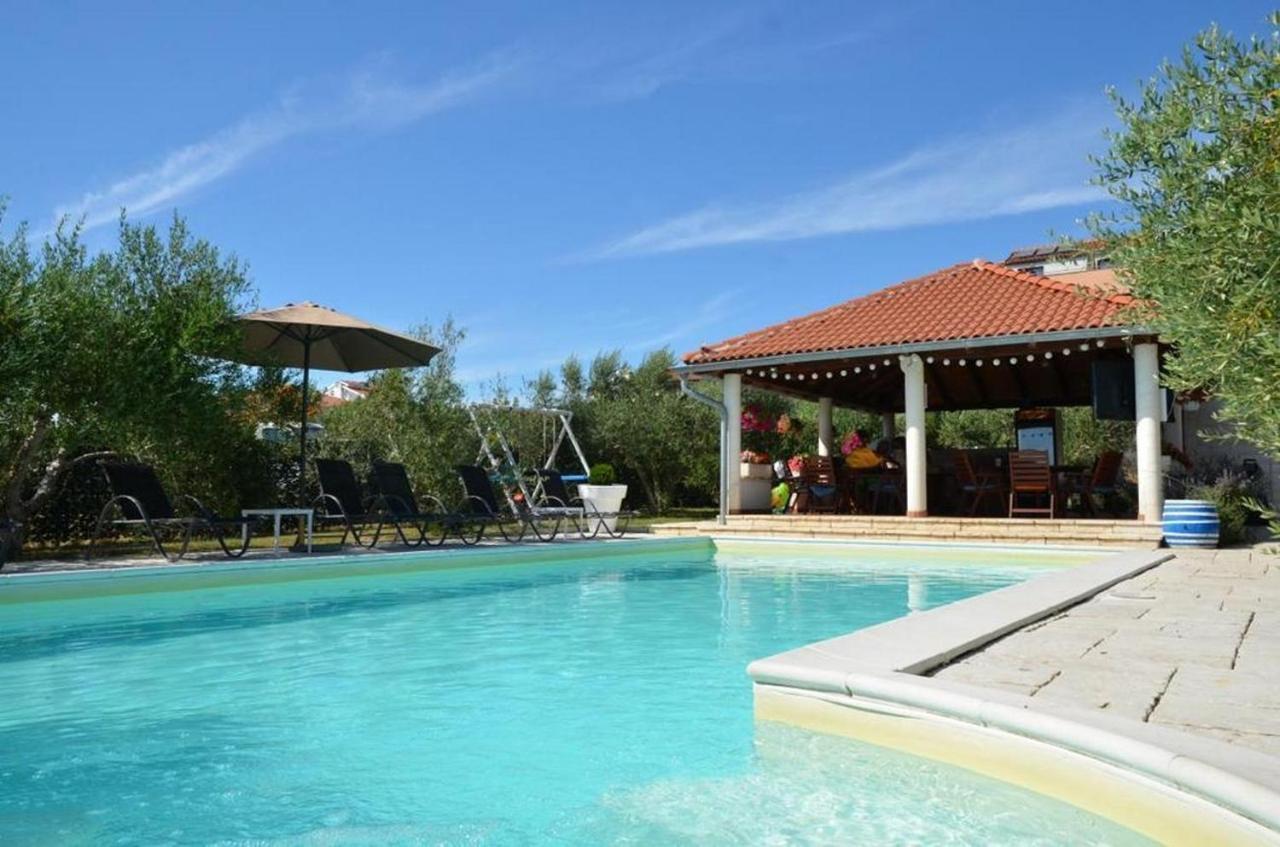 Family Friendly Apartments With A Swimming Pool Povljana, Pag - 244 *