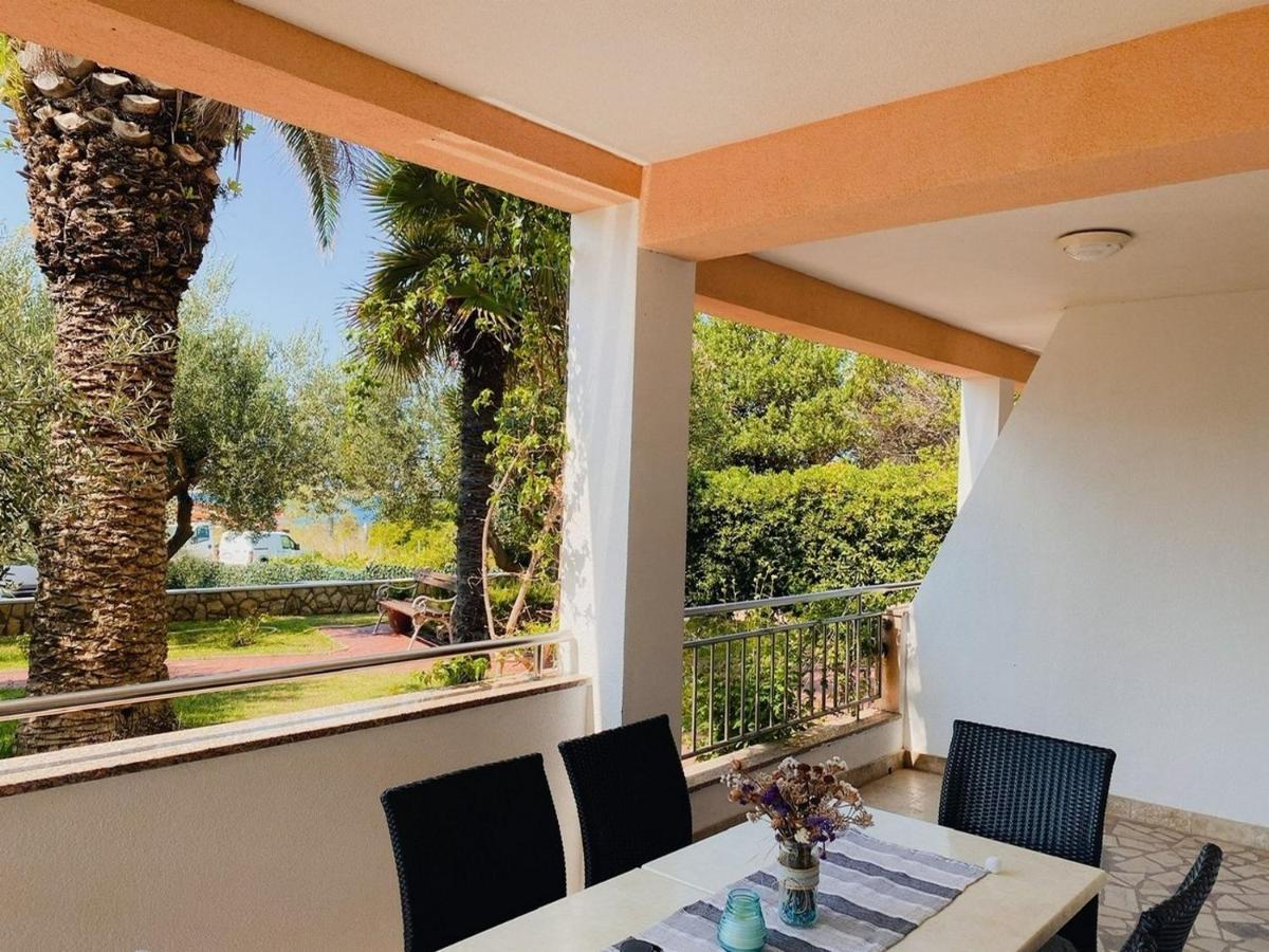 Apartment Family Friendly Apartments With A Swimming Pool Povljana, Pag - 244 *