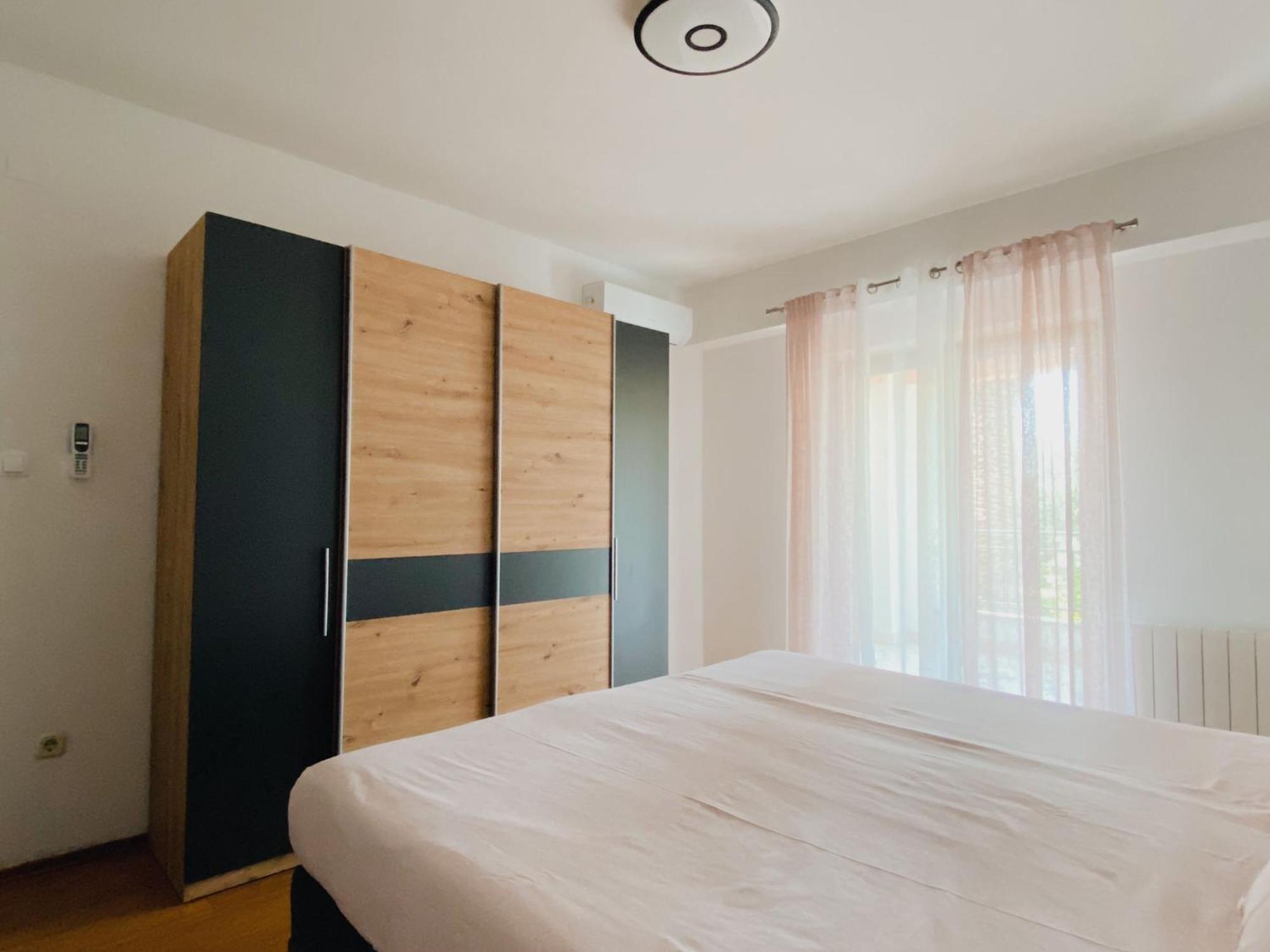 Family Friendly Apartments With A Swimming Pool Povljana, Pag - 244 *